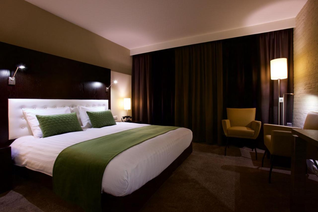 Double Room,697756059:JPEG